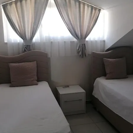 World F3 Apartamento Fethiye